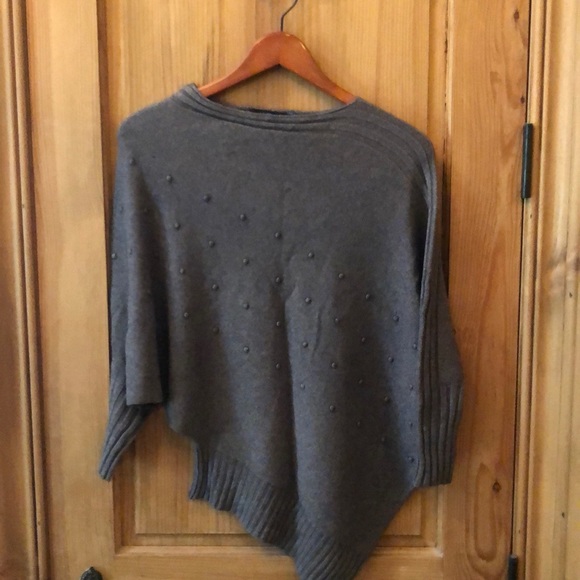 Lauren Vidal Dresses & Skirts - Lauren Vidal Sweater & Skirt Combo